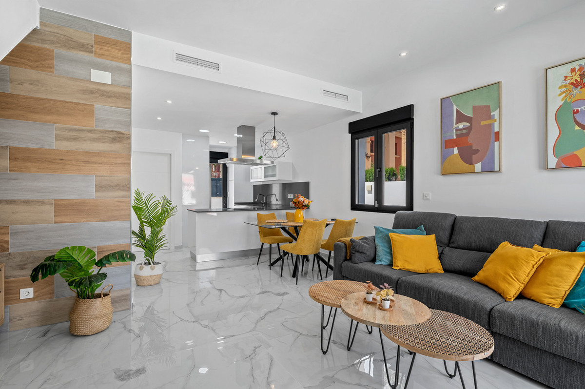 Huis te koop in Torrevieja | 3 slaapkamers H5372023
