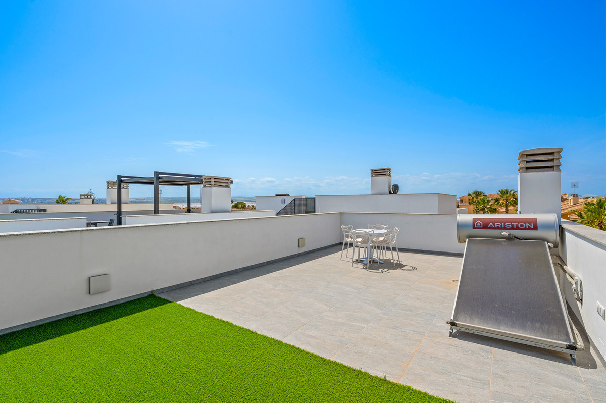 Huis te koop in Torrevieja | 3 slaapkamers H5372023