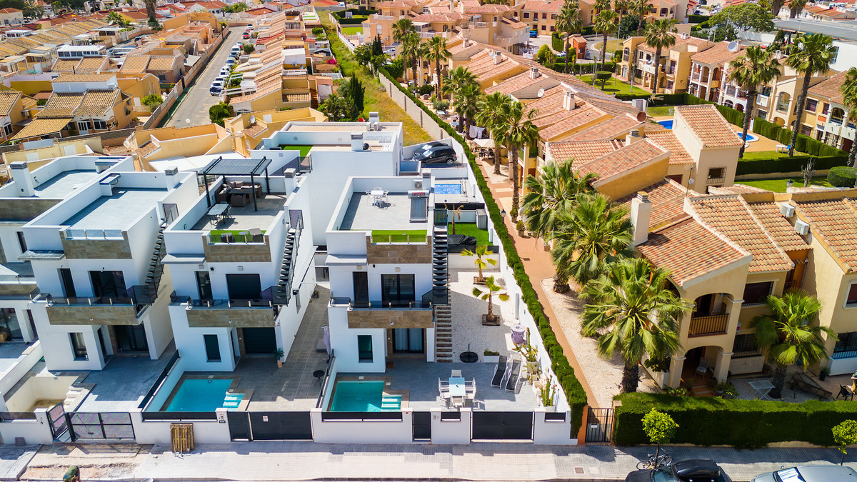 Huis te koop in Torrevieja | 3 slaapkamers H5372023