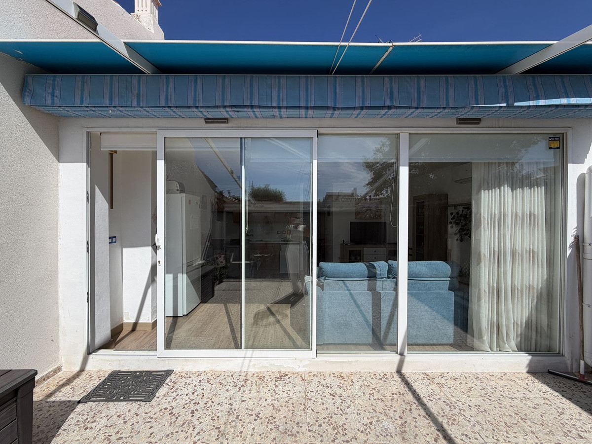 Bungalow te koop in Torrevieja | 2 slaapkamers H5377921