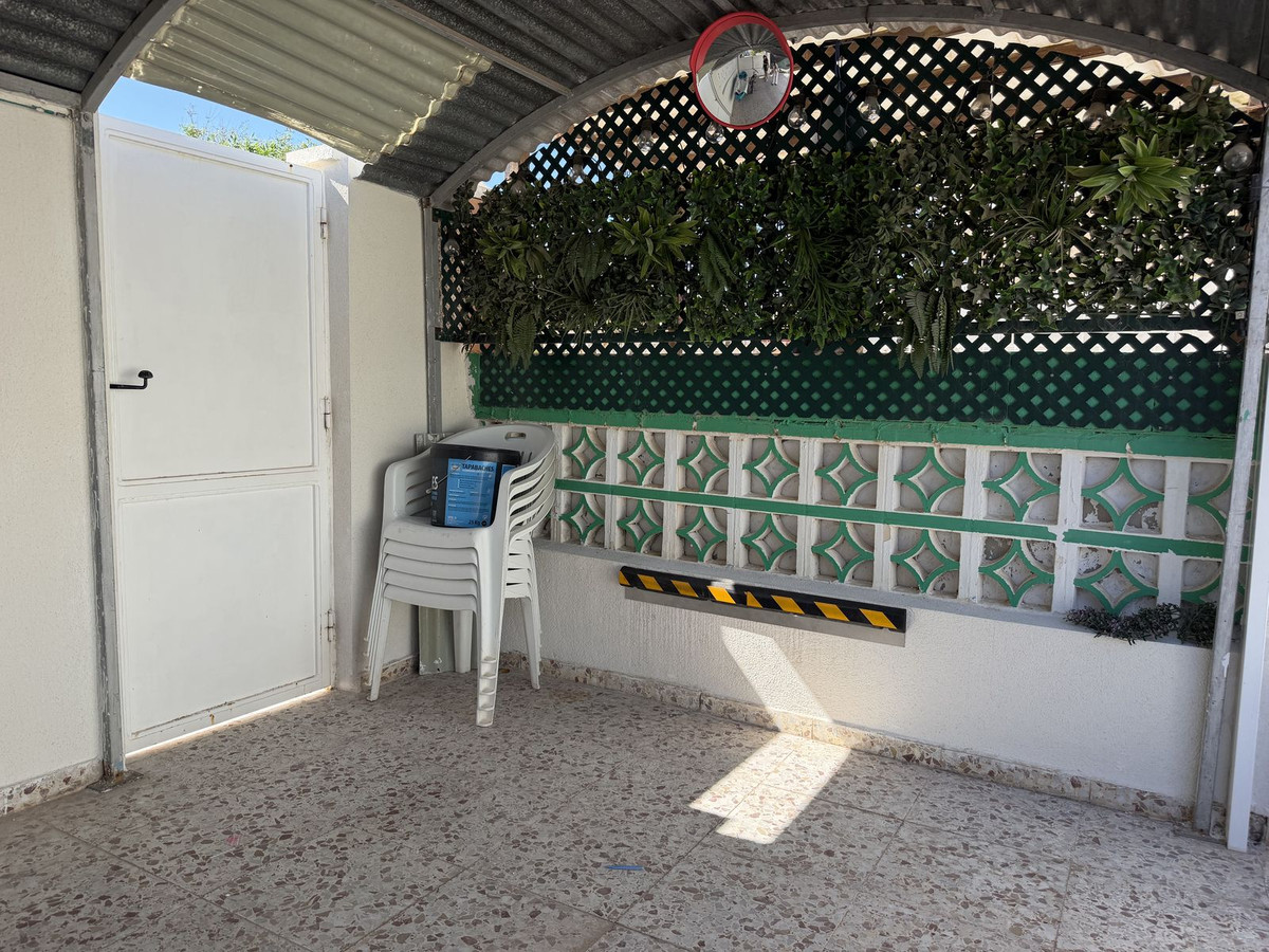 Bungalow te koop in Torrevieja | 2 slaapkamers H5377921