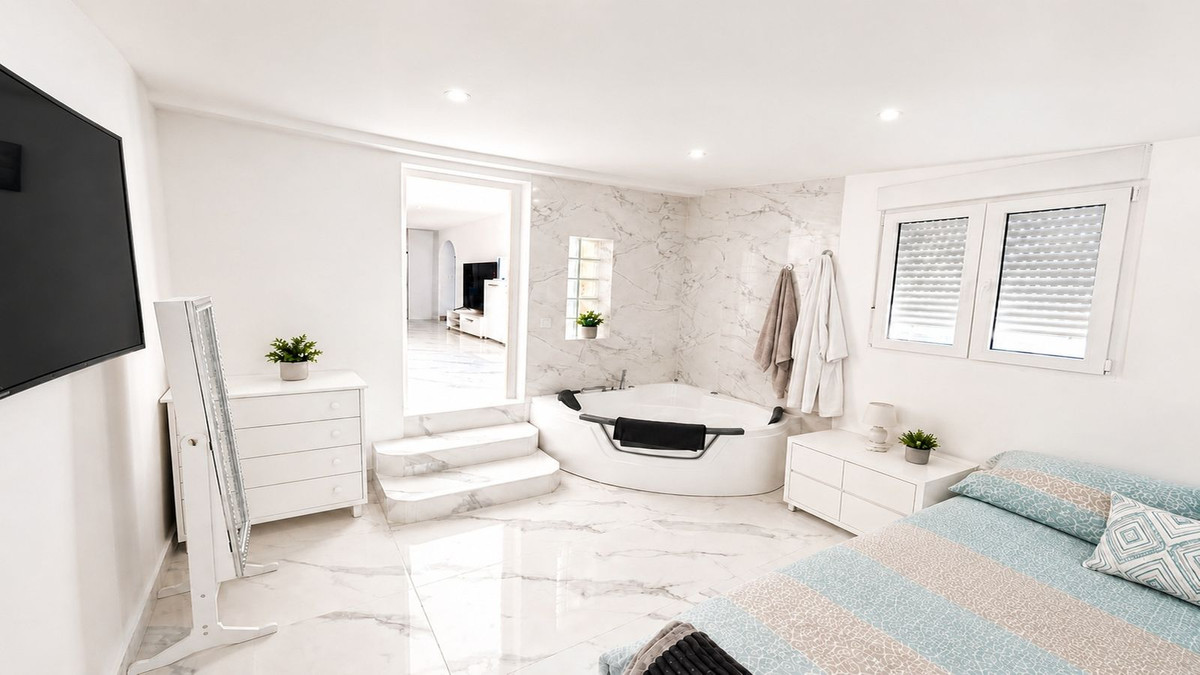 Huis te koop in Torrevieja | 3 slaapkamers H5379775