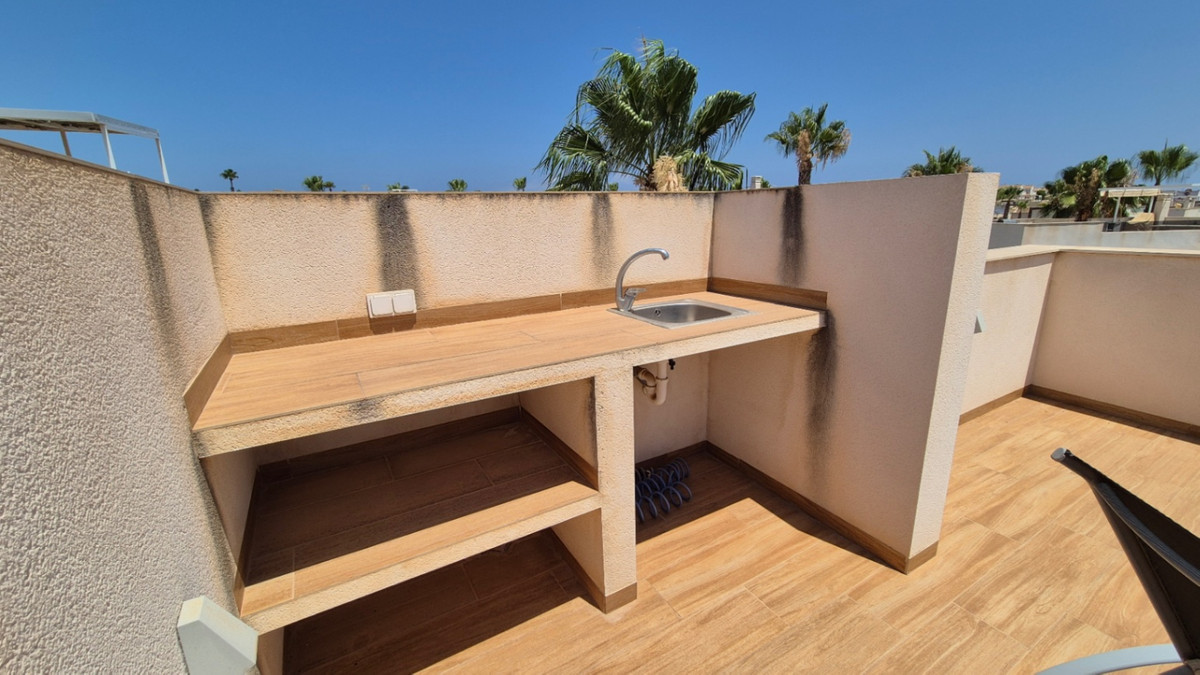 Huis te koop in Torrevieja | 4 slaapkamers H5380810