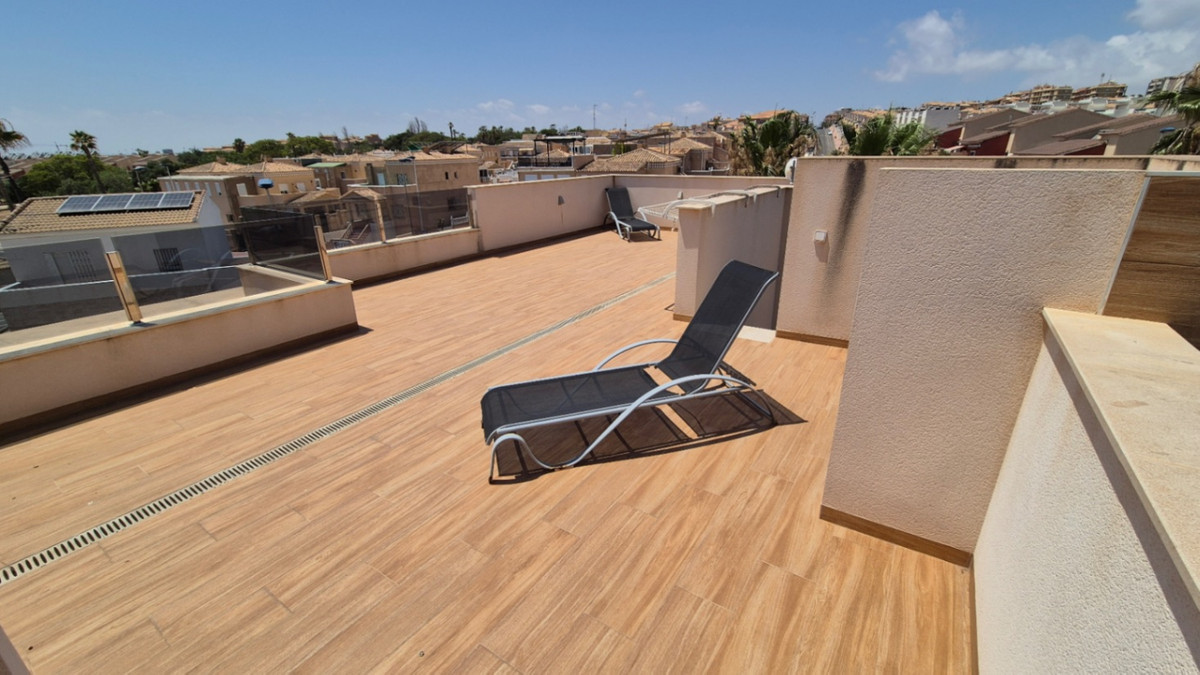 Huis te koop in Torrevieja | 4 slaapkamers H5380810