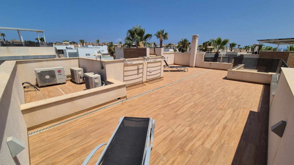 Huis te koop in Torrevieja | 4 slaapkamers H5380810