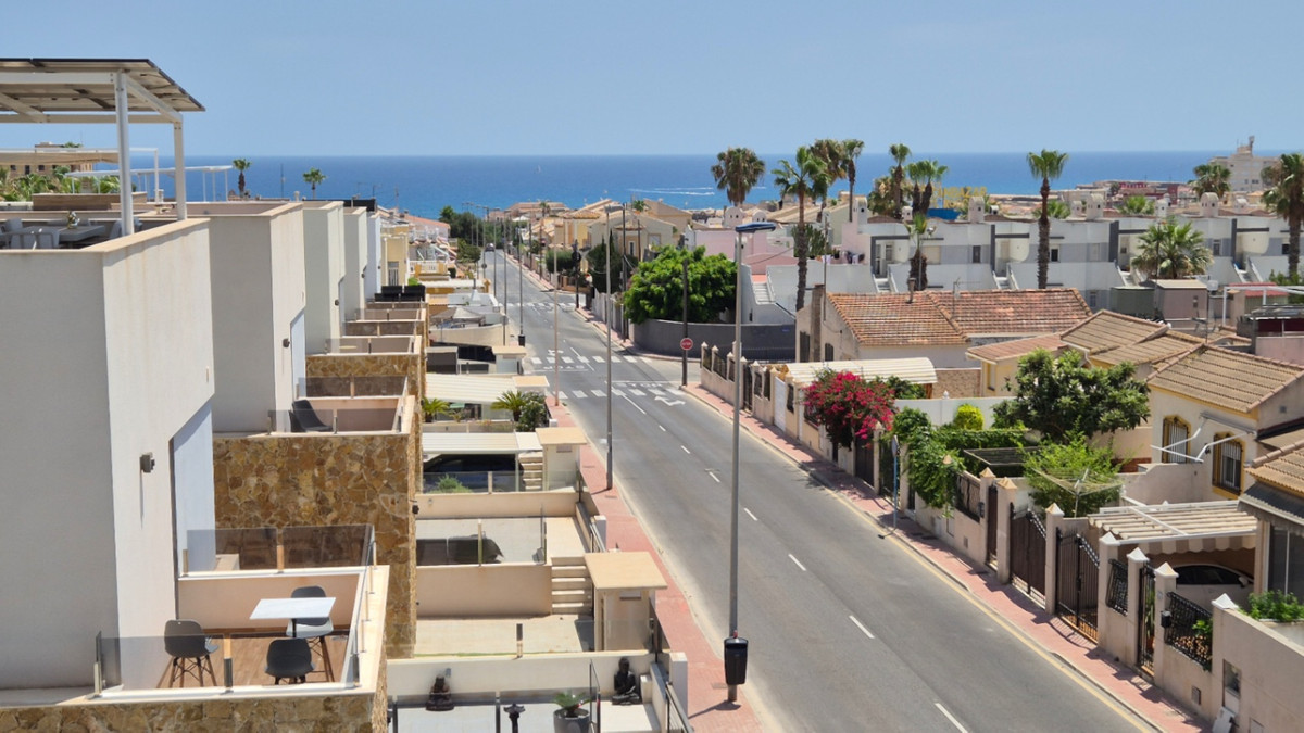 Huis te koop in Torrevieja | 4 slaapkamers H5380810