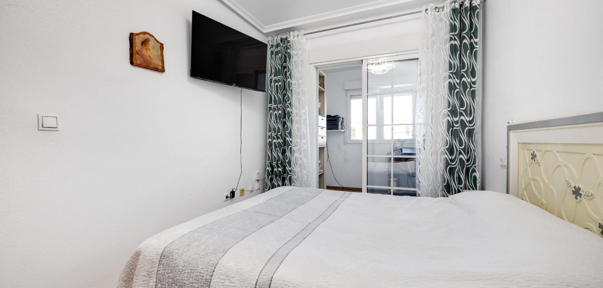 Huis te koop in Torrevieja | 3 slaapkamers H5382367