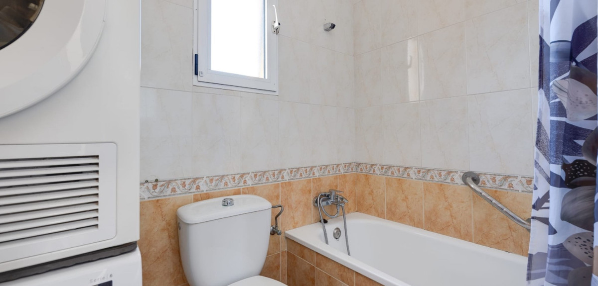 Huis te koop in Torrevieja | 3 slaapkamers H5382367