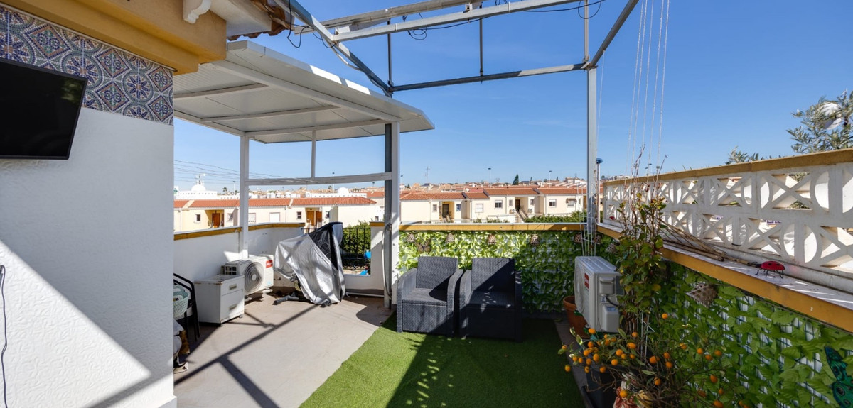 Huis te koop in Torrevieja | 3 slaapkamers H5382367