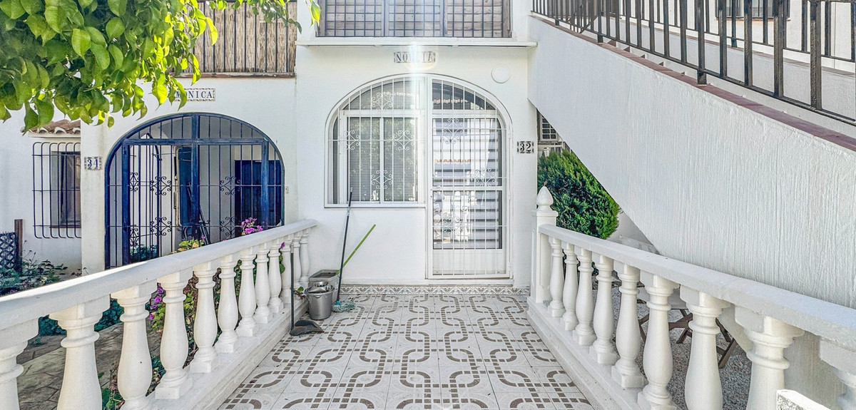Bungalow te koop in Torrevieja | 1 slaapkamers H5383171