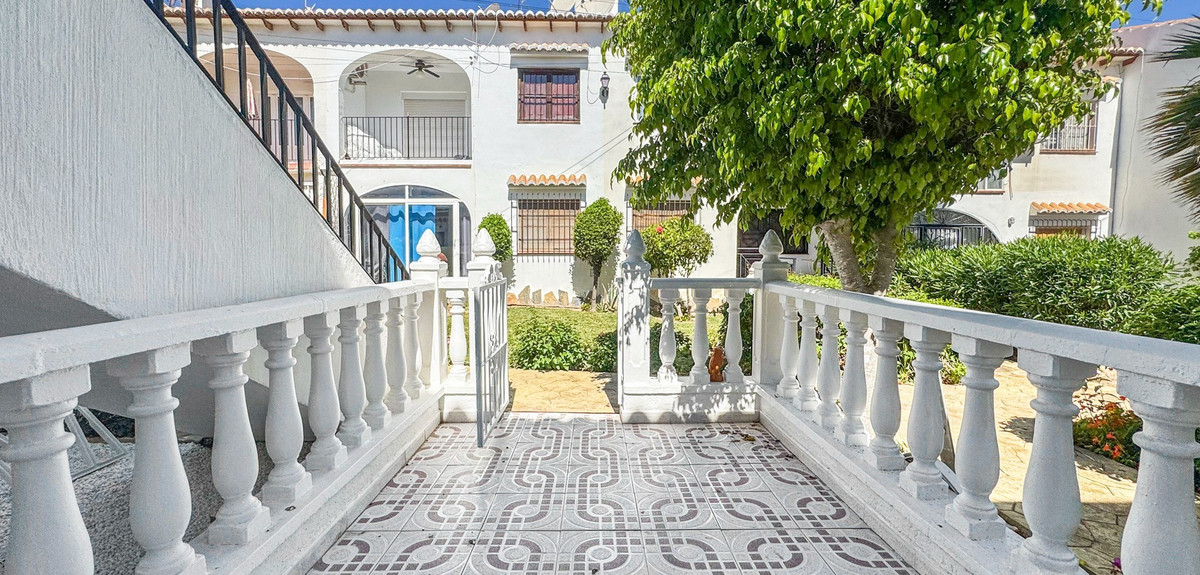 Bungalow te koop in Torrevieja | 1 slaapkamers H5383171