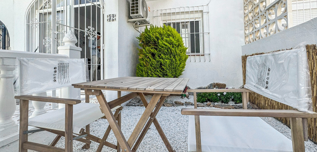 Bungalow te koop in Torrevieja | 1 slaapkamers H5383171