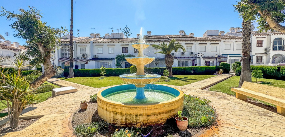 Bungalow te koop in Torrevieja | 1 slaapkamers H5383171