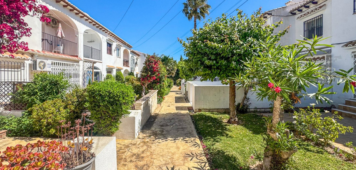Bungalow te koop in Torrevieja | 1 slaapkamers H5383171