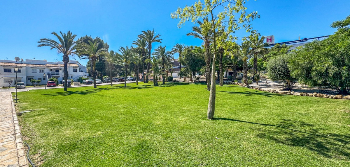 Bungalow te koop in Torrevieja | 1 slaapkamers H5383171