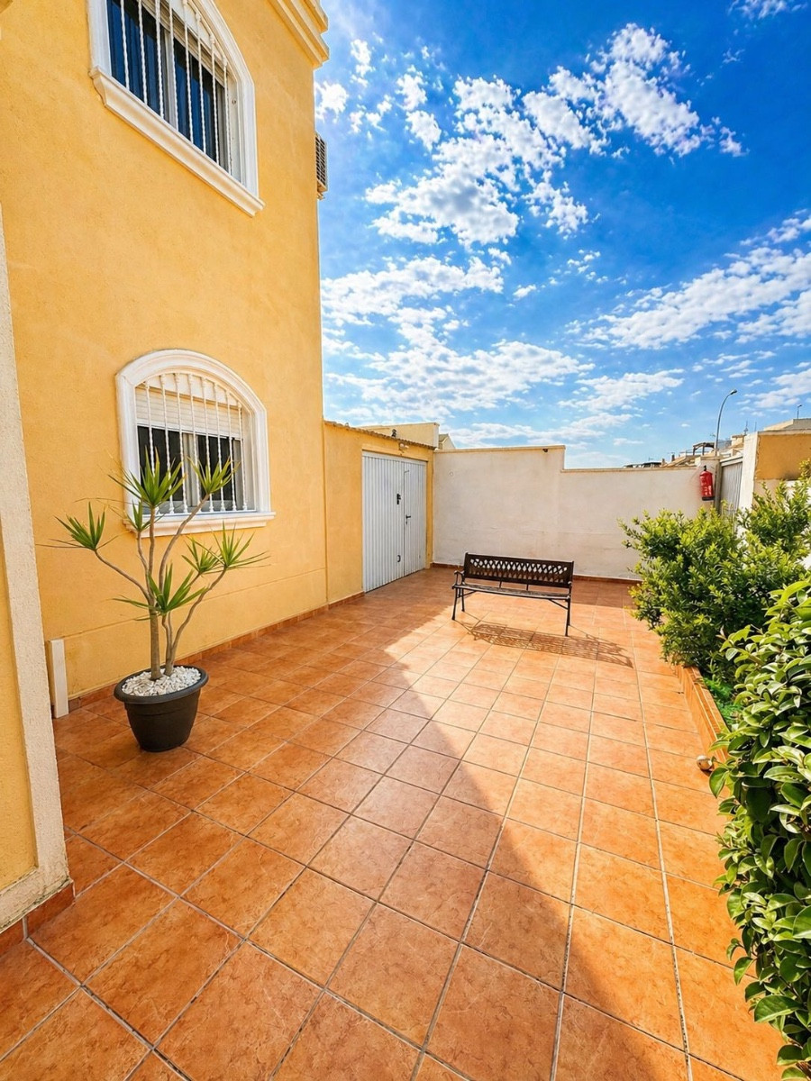 Huis te koop in Torrevieja | 3 slaapkamers H5383519