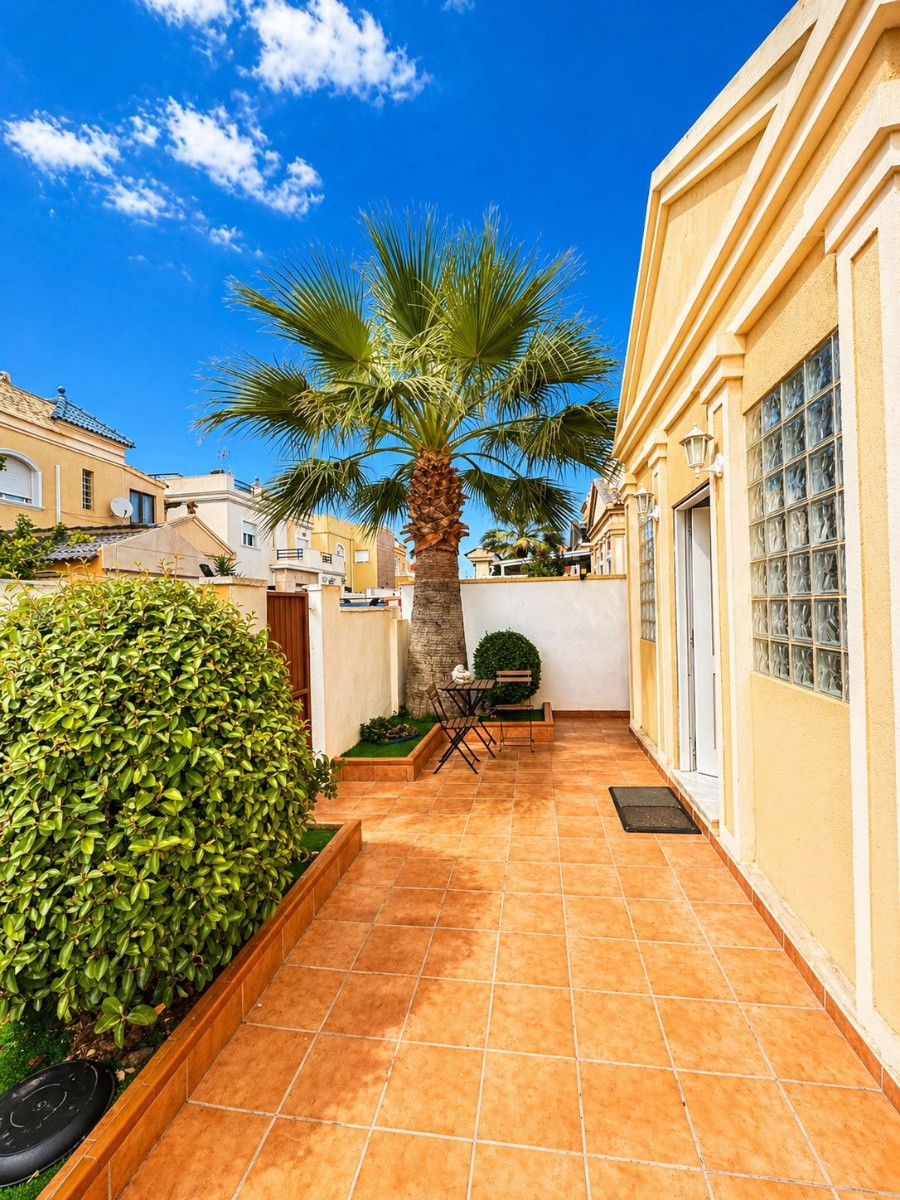 Huis te koop in Torrevieja | 3 slaapkamers H5383519