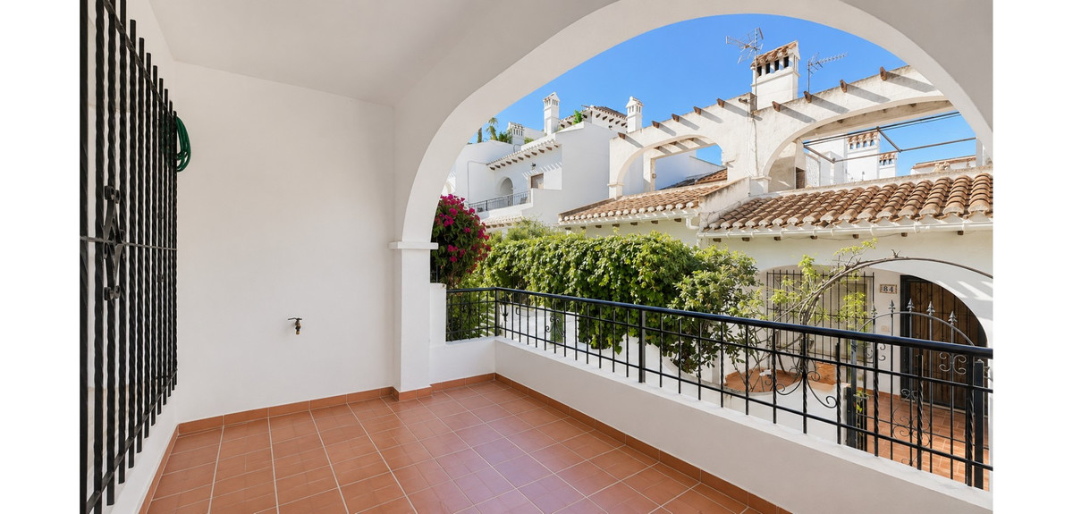 Bungalow te koop in Torrevieja | 2 slaapkamers H5384101