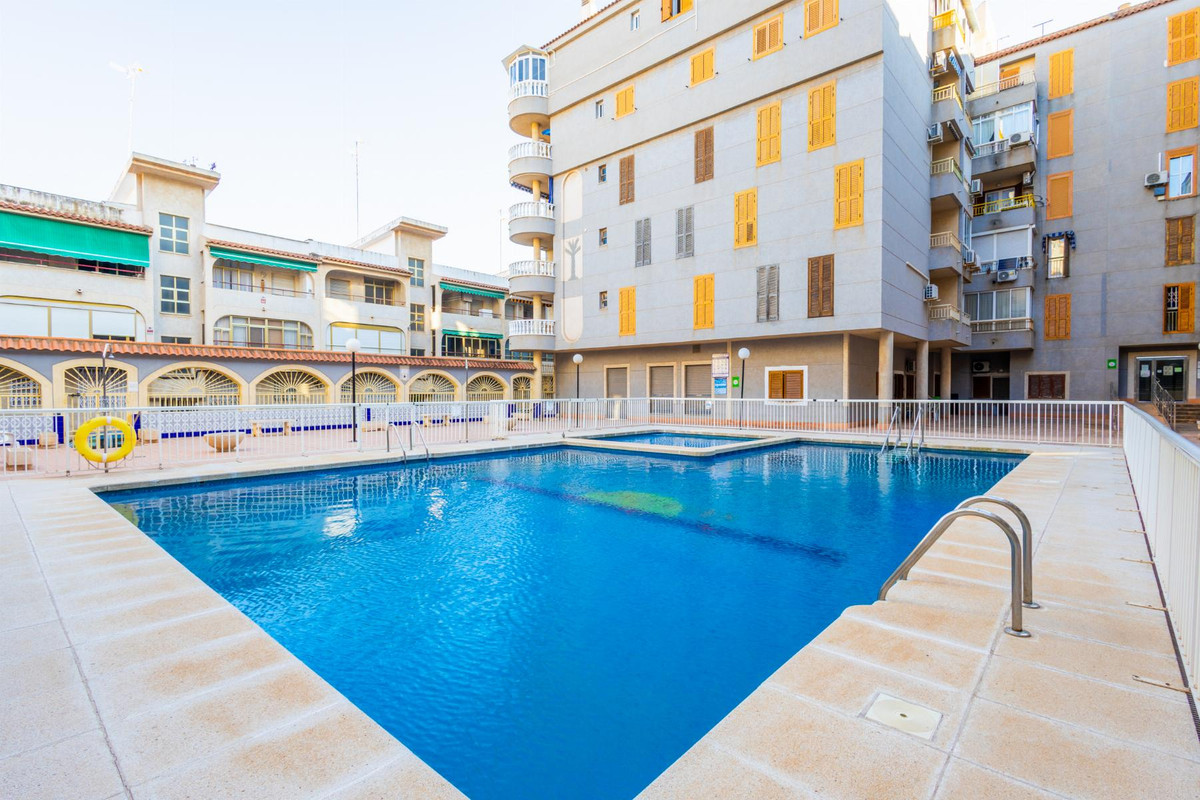 Penthouse te koop in Torrevieja | 2 slaapkamers H5387455