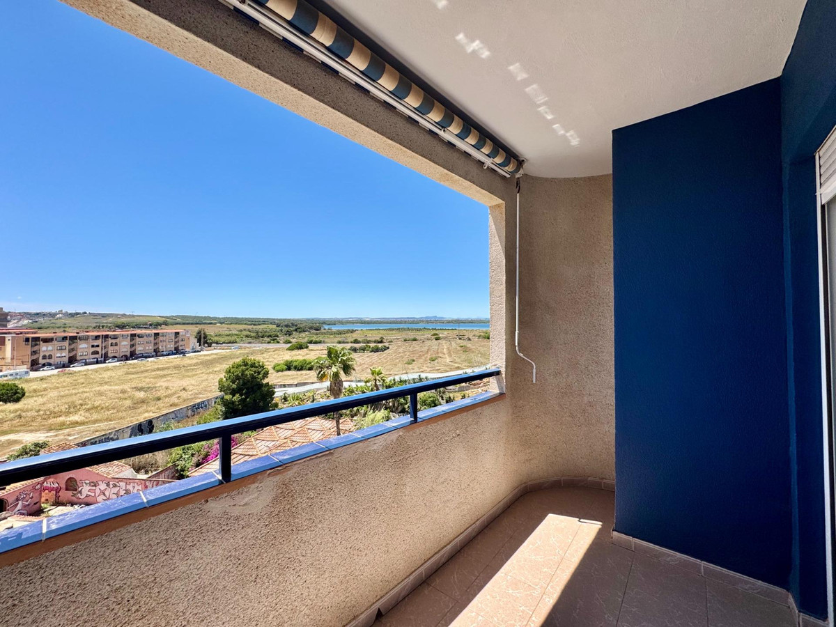Appartement te koop in Torrevieja | 2 slaapkamers H5388469