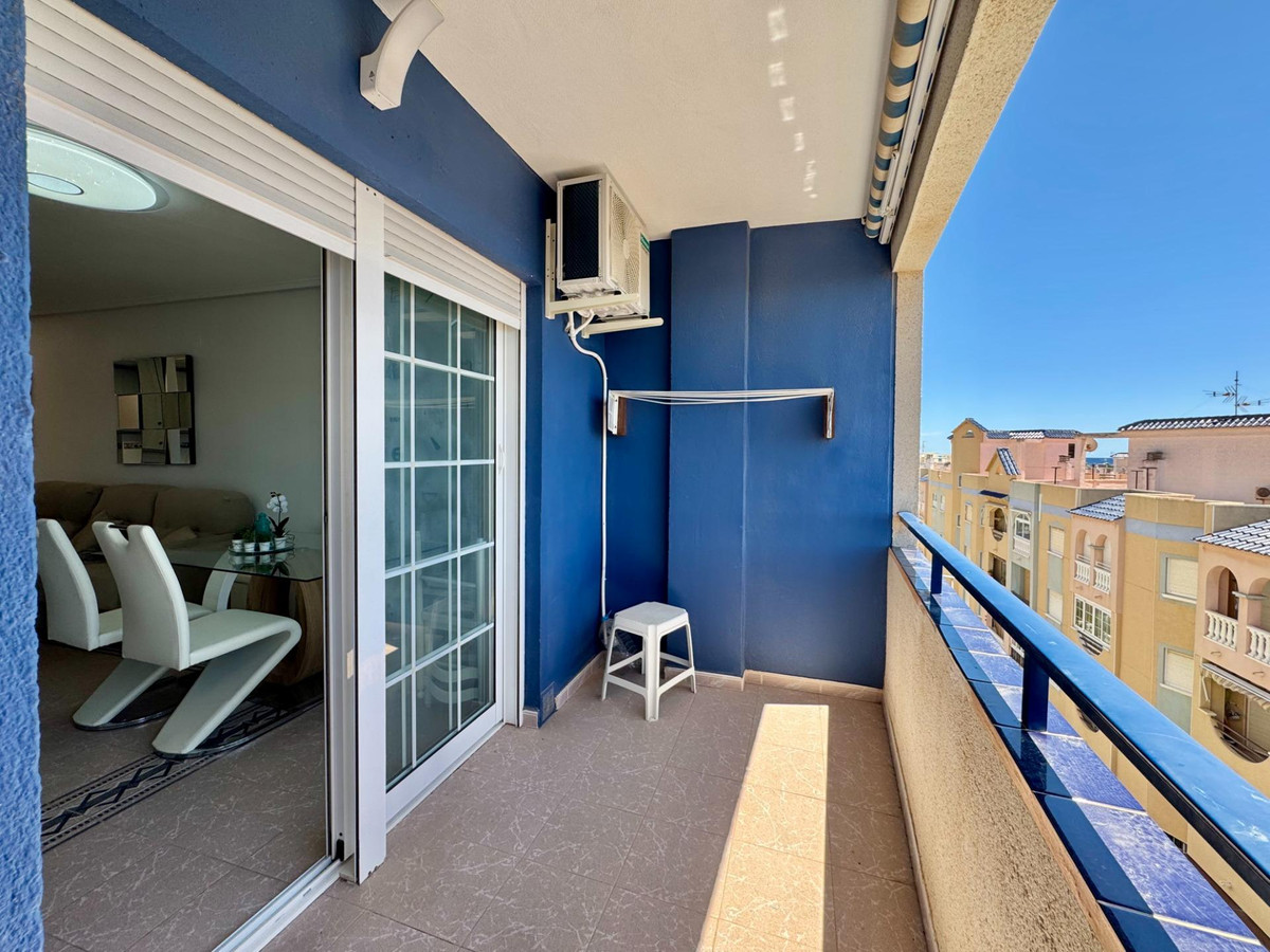 Appartement te koop in Torrevieja | 2 slaapkamers H5388469