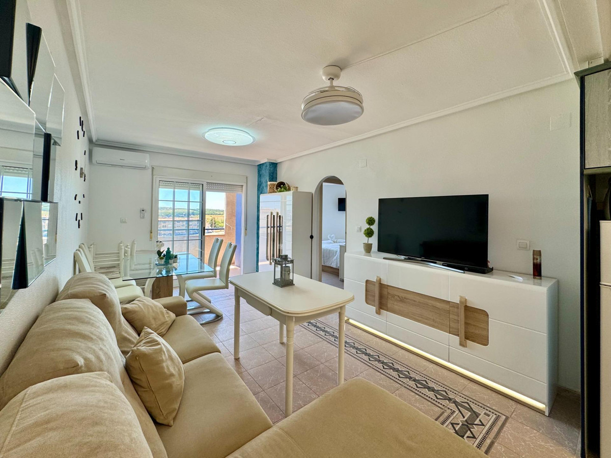 Appartement te koop in Torrevieja | 2 slaapkamers H5388469