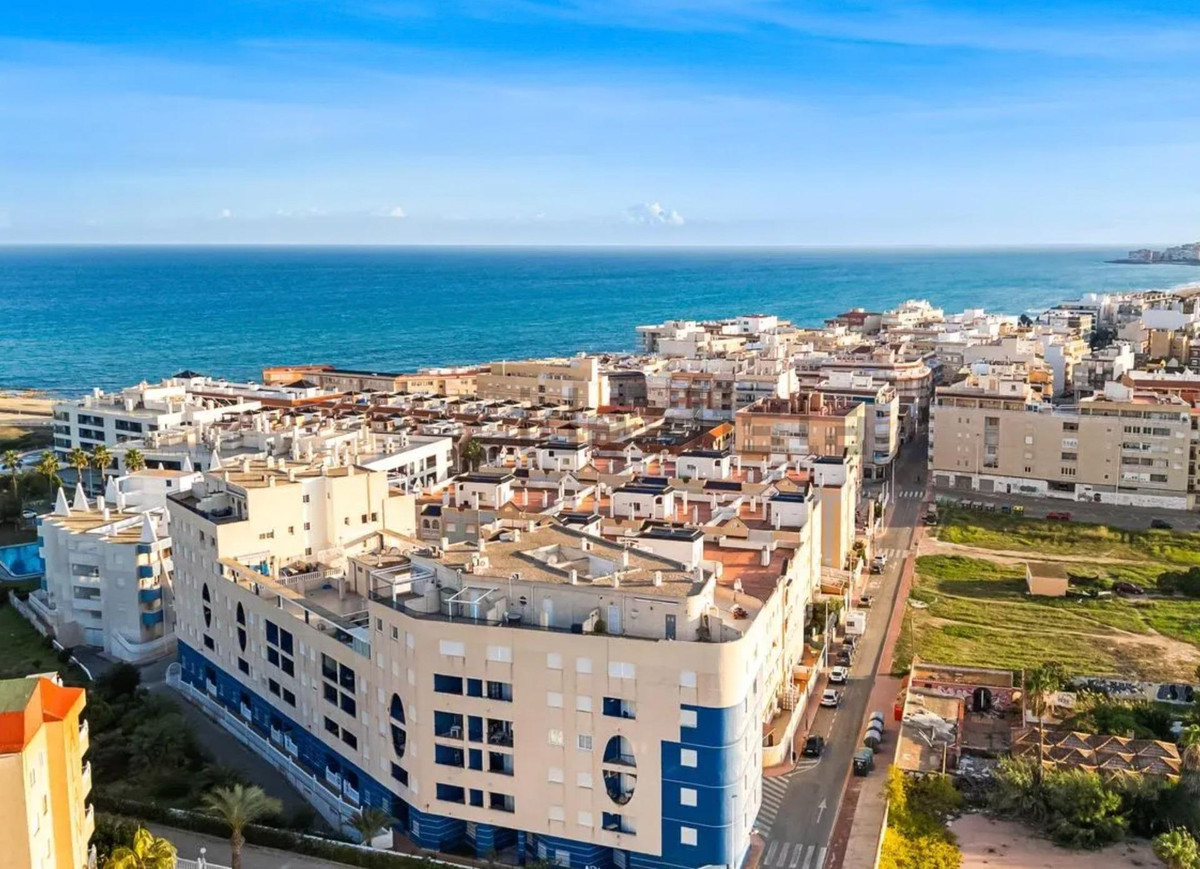 Appartement te koop in Torrevieja | 2 slaapkamers H5388469