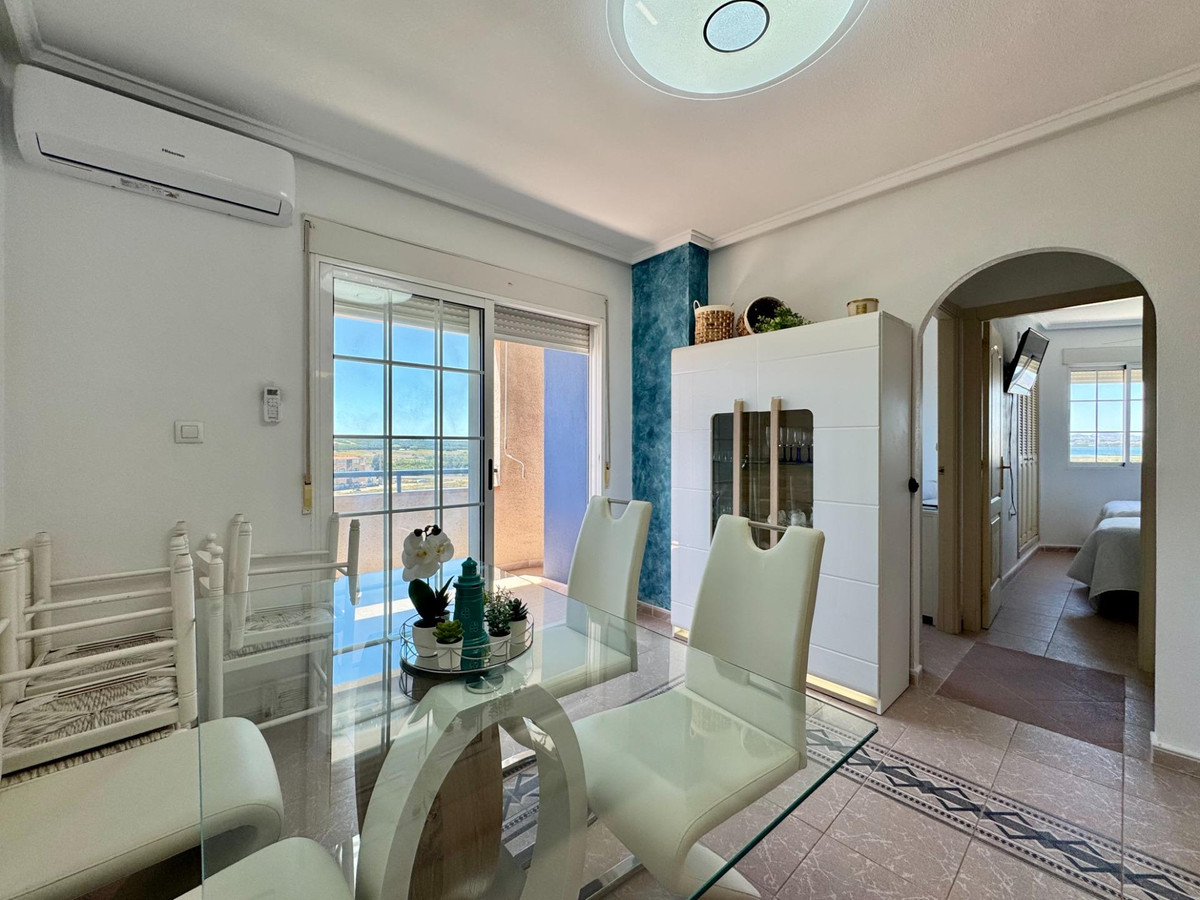 Appartement te koop in Torrevieja | 2 slaapkamers H5388469
