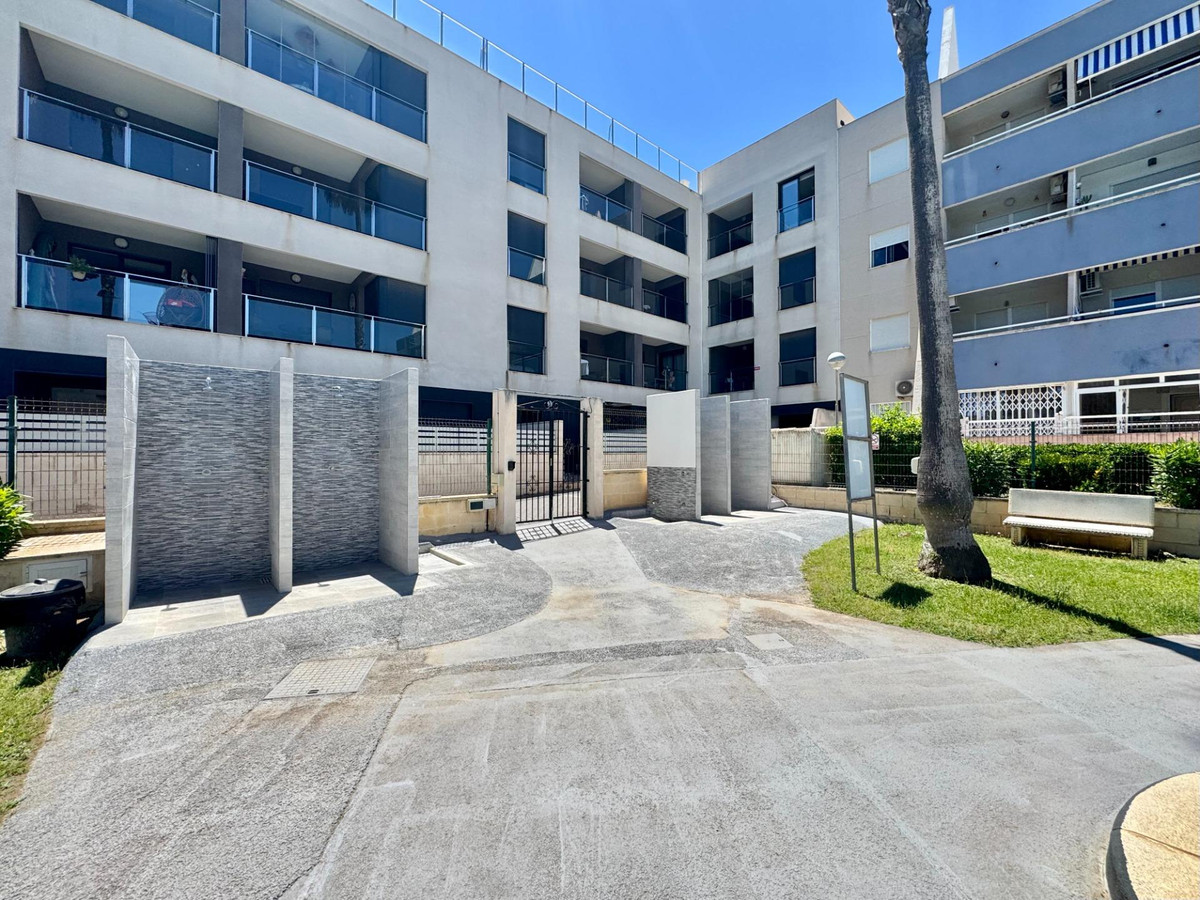 Appartement te koop in Torrevieja | 2 slaapkamers H5388469