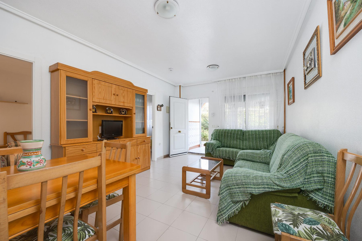 Bungalow te koop in Torrevieja | 2 slaapkamers H5389441