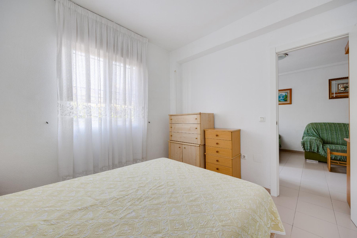 Bungalow te koop in Torrevieja | 2 slaapkamers H5389441