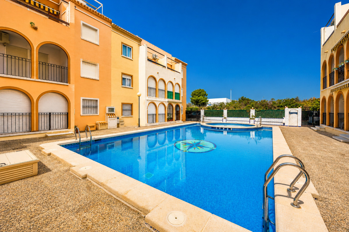 Bungalow te koop in Torrevieja | 2 slaapkamers H5389441
