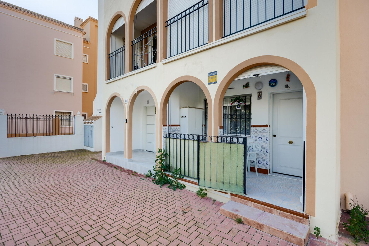 Bungalow te koop in Torrevieja | 2 slaapkamers H5389441
