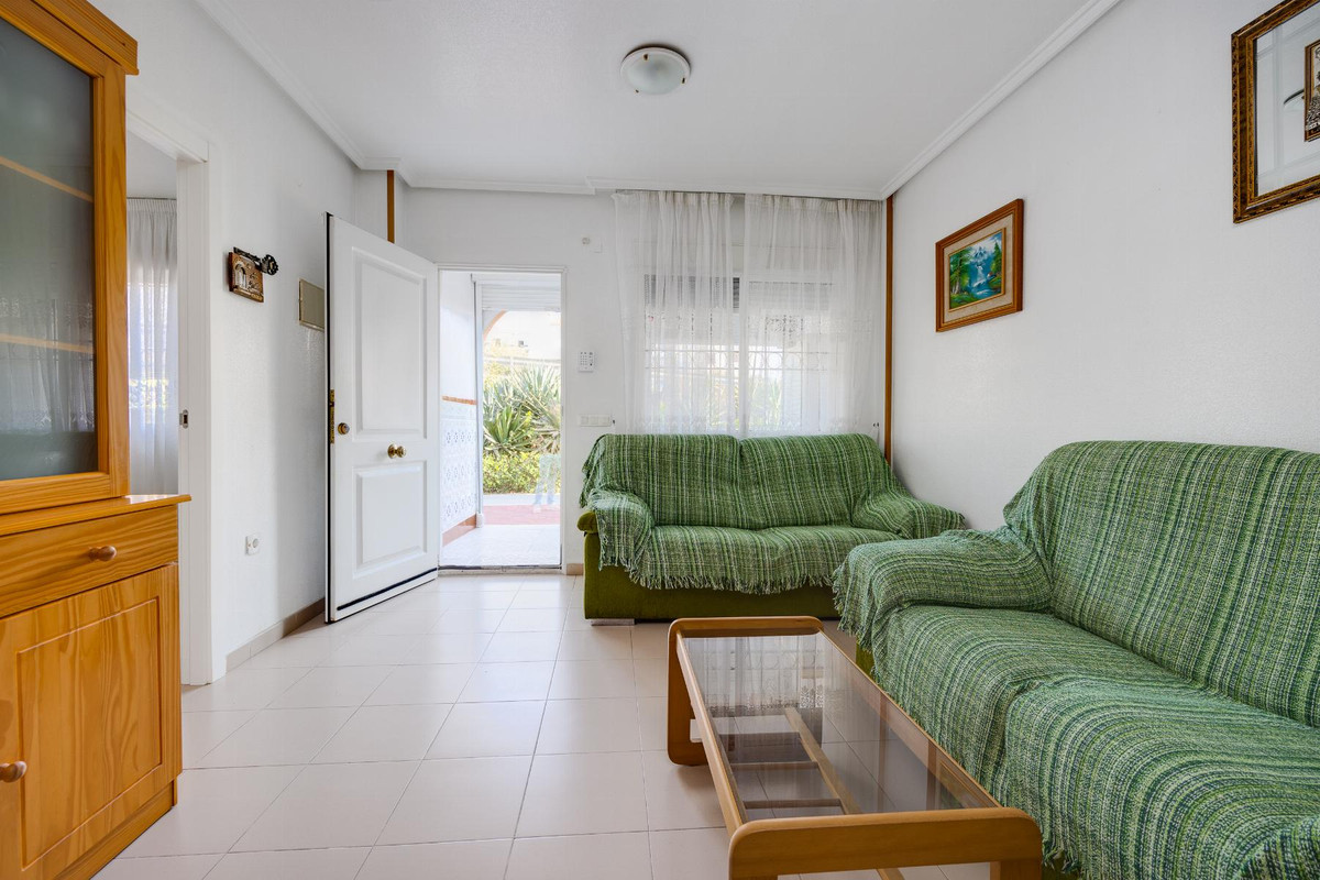 Bungalow te koop in Torrevieja | 2 slaapkamers H5389441