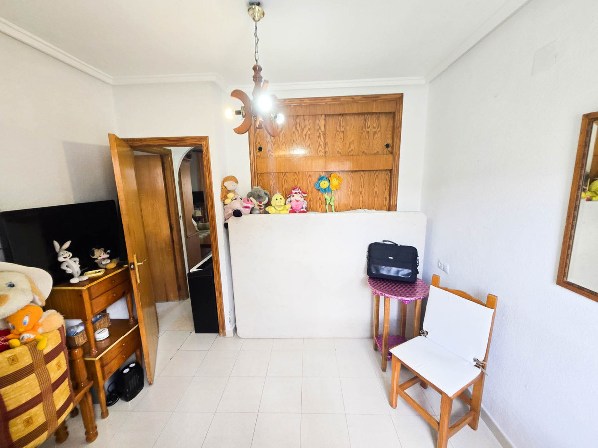 Bungalow te koop in Torrevieja | 1 slaapkamers H5389486