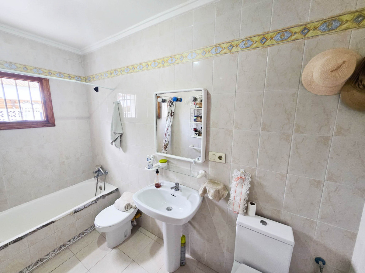 Bungalow te koop in Torrevieja | 1 slaapkamers H5389486