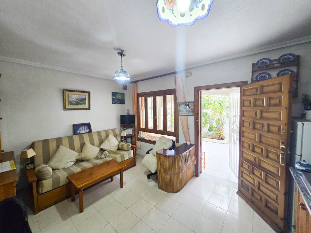 Bungalow te koop in Torrevieja | 1 slaapkamers H5389486