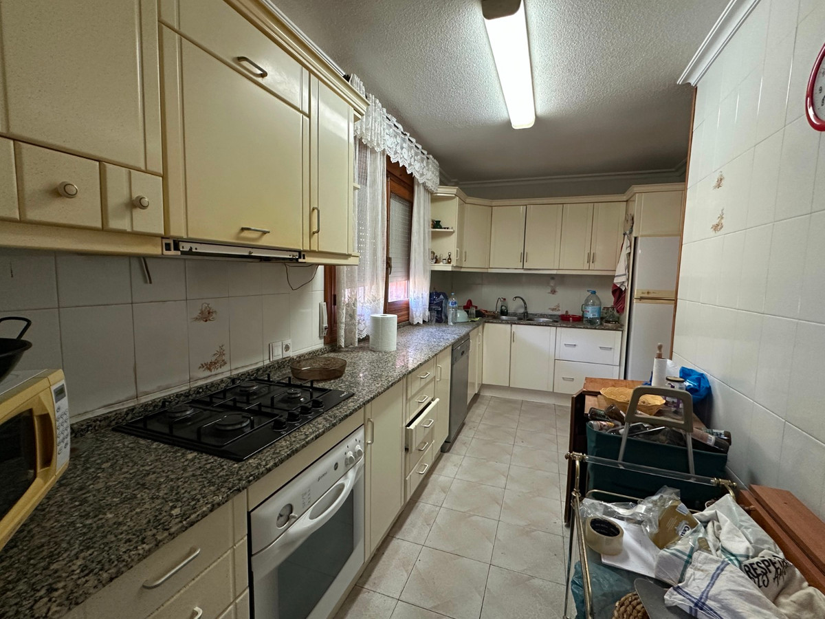 Huis te koop in Torrevieja | 8 slaapkamers H5389519