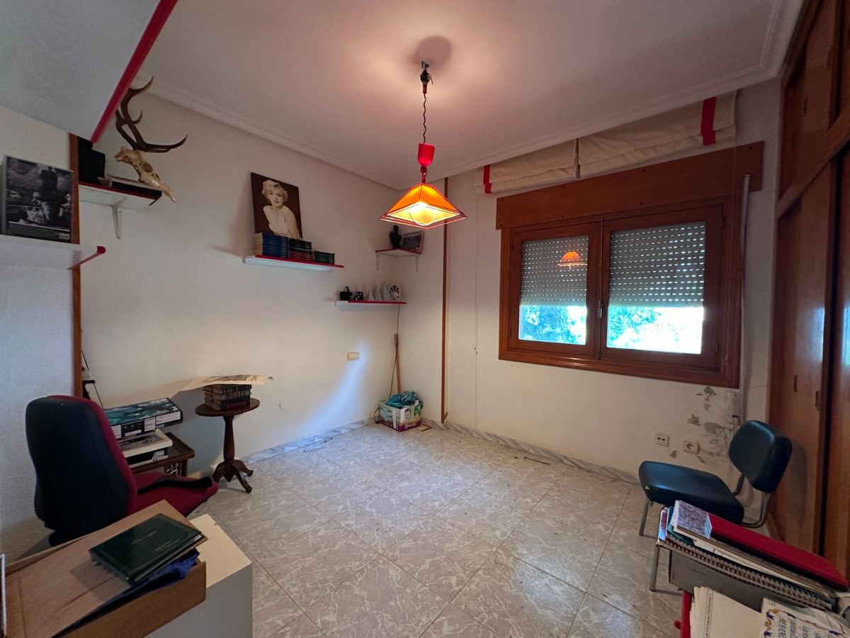 Huis te koop in Torrevieja | 8 slaapkamers H5389519