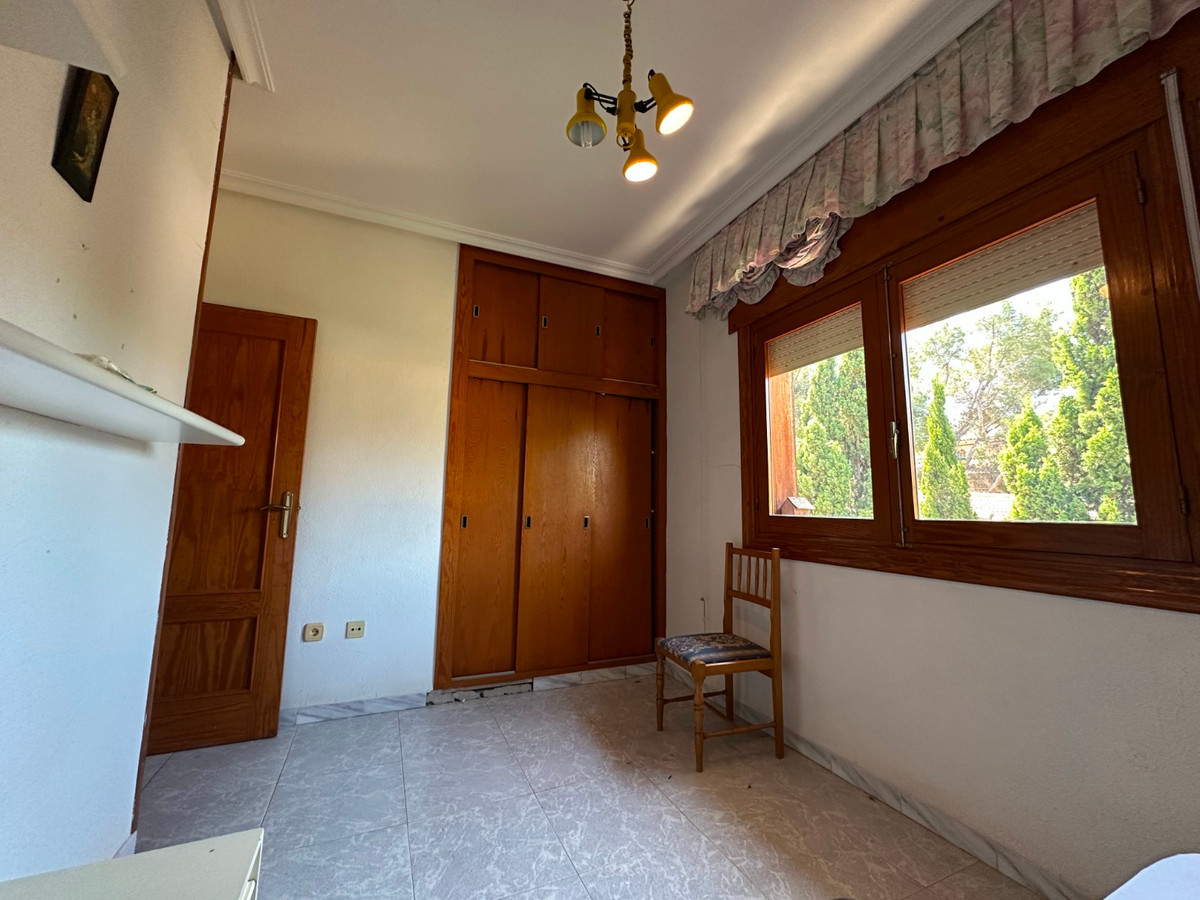 Huis te koop in Torrevieja | 8 slaapkamers H5389519