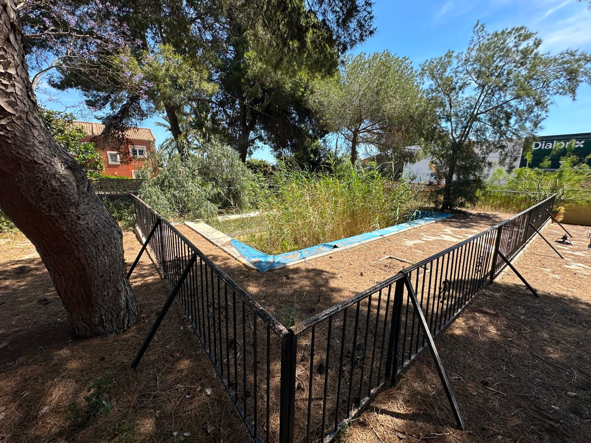 Huis te koop in Torrevieja | 8 slaapkamers H5389519