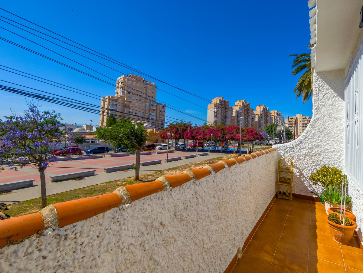 Huis te koop in Torrevieja | 3 slaapkamers H5393881