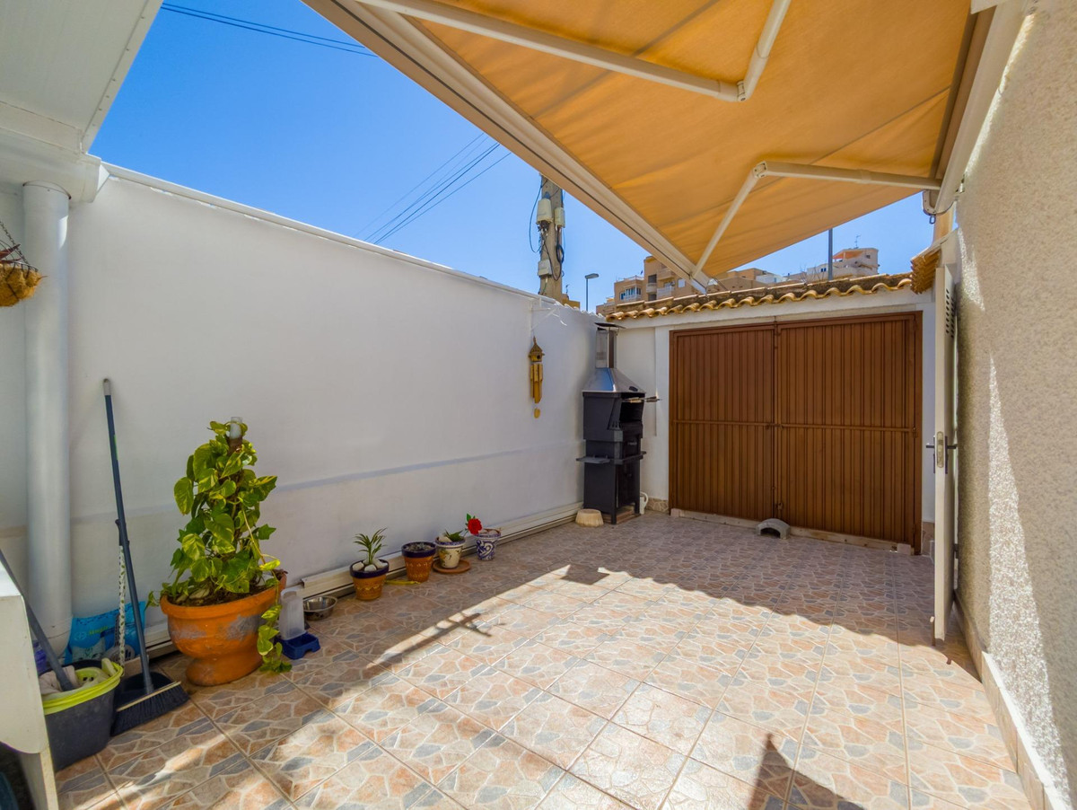 Huis te koop in Torrevieja | 3 slaapkamers H5393881