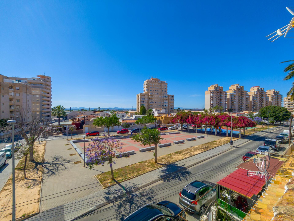 Huis te koop in Torrevieja | 3 slaapkamers H5393881