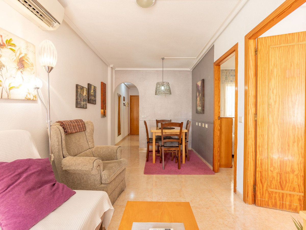 Quad te koop in Torrevieja | 2 slaapkamers H5394241