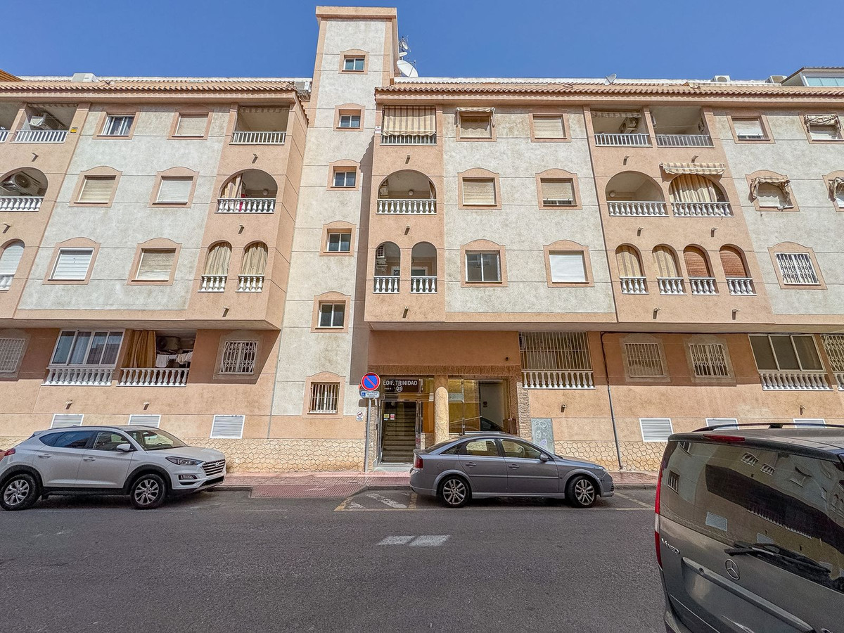 Quad te koop in Torrevieja | 2 slaapkamers H5394241