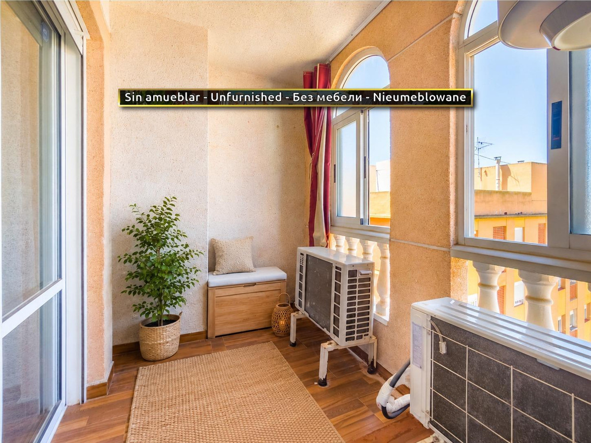 Huis te koop in Torrevieja | 2 slaapkamers H5395564