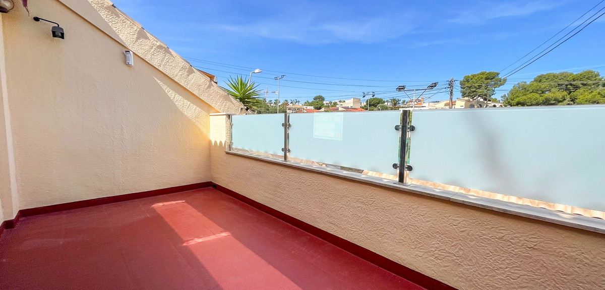 Huis te koop in Torrevieja | 3 slaapkamers H5397034