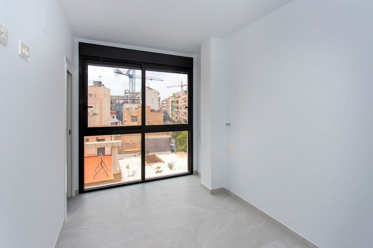 Huis te koop in Torrevieja | 2 slaapkamers H5397631