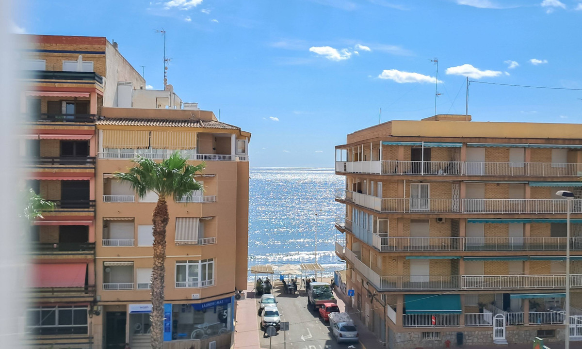Penthouse te koop in Torrevieja | 3 slaapkamers H5397967